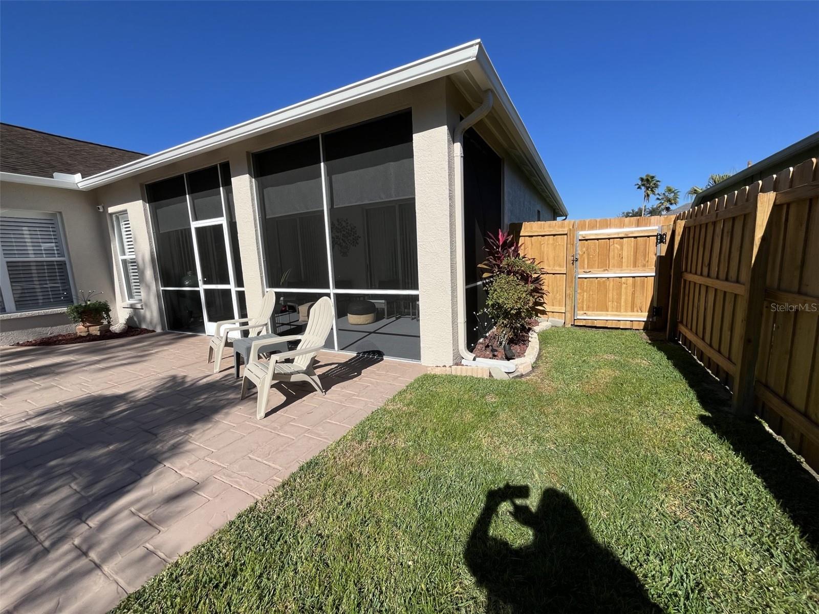 BEACON WOODS VILLAGE - Residential