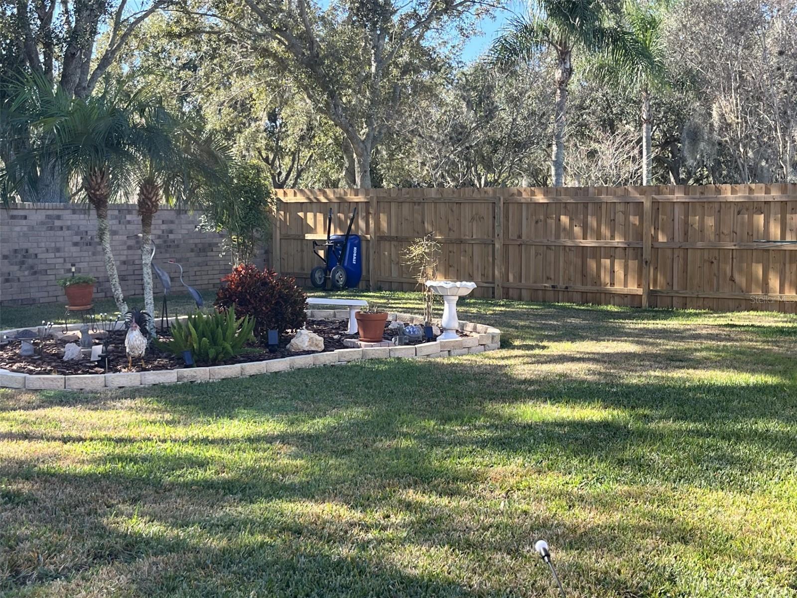 BEACON WOODS VILLAGE - Residential