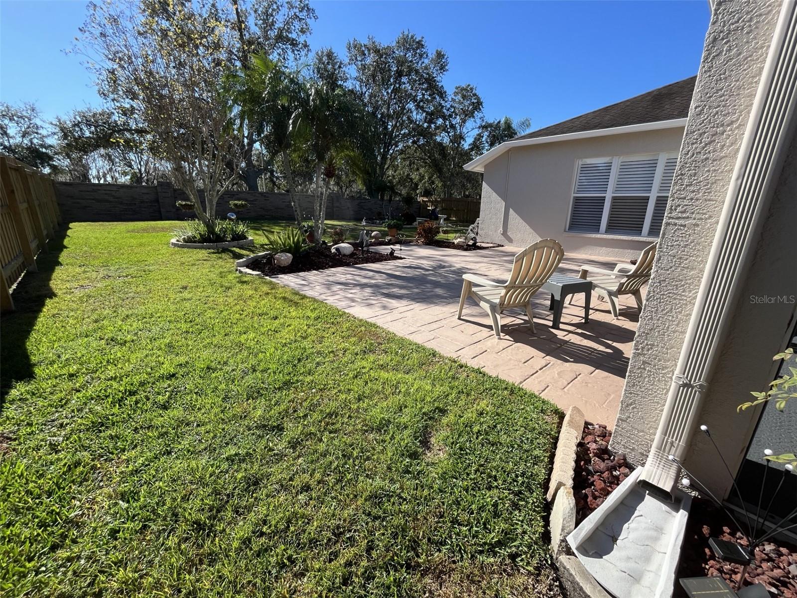 BEACON WOODS VILLAGE - Residential