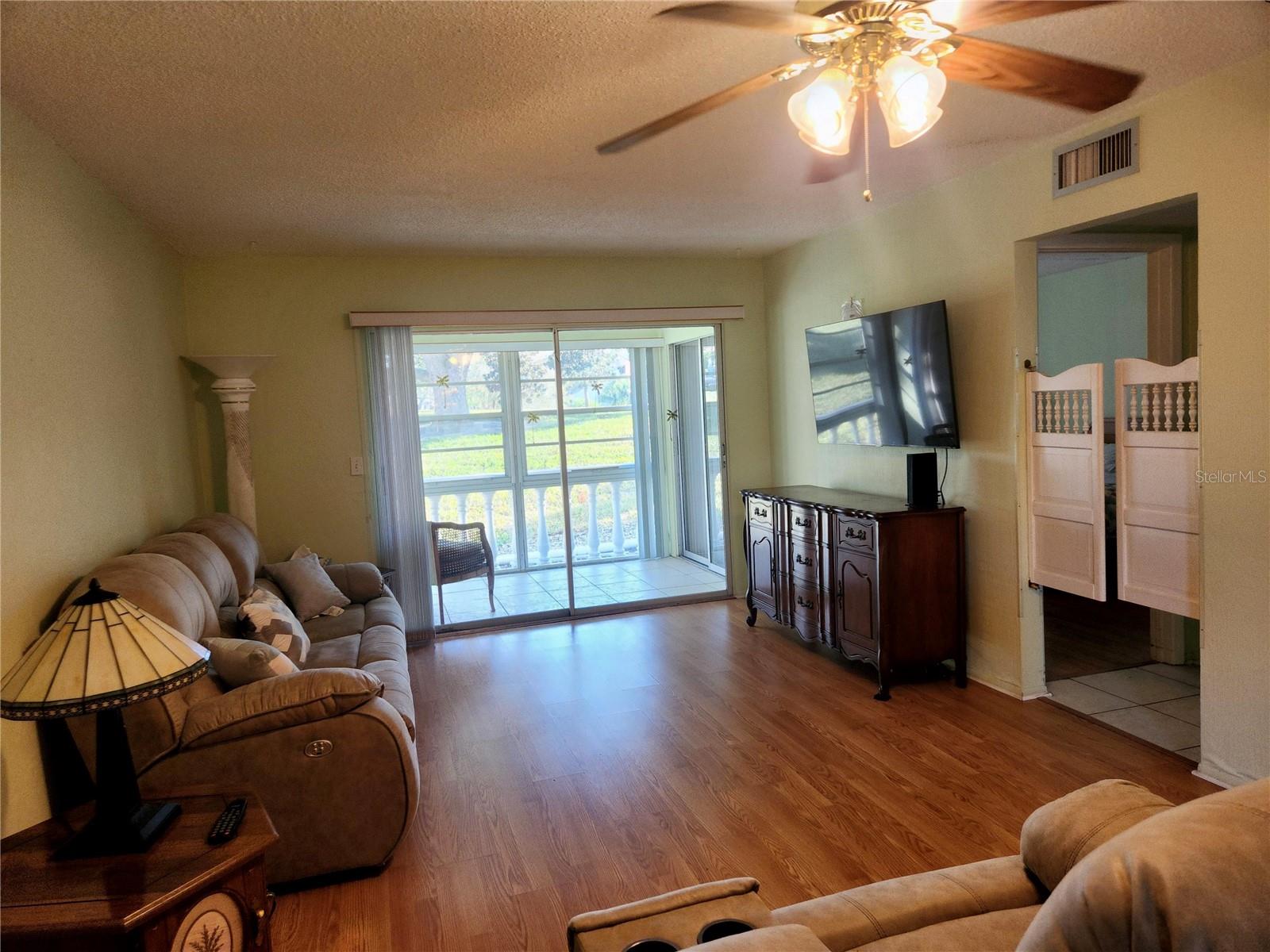 GREEN DOLPHIN PARK CONDO - Residential