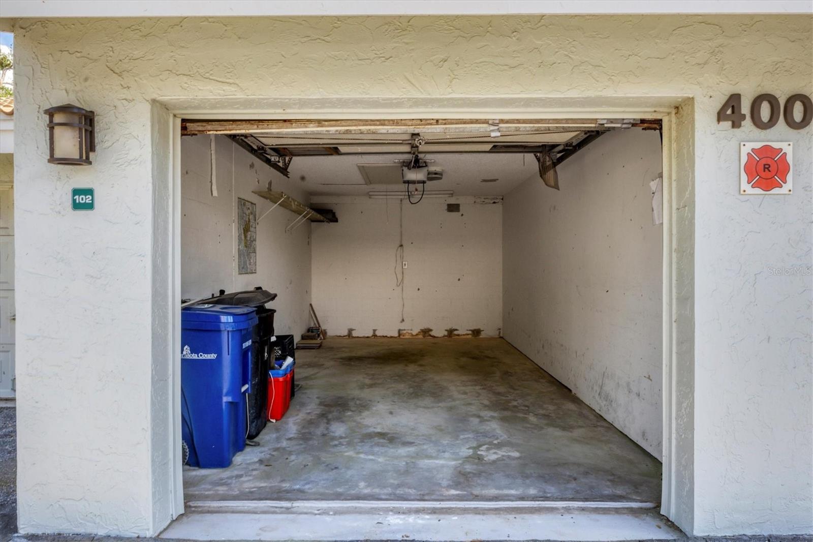 UNIT 102 INLETS CARRIAGE HOMSE A - Residential