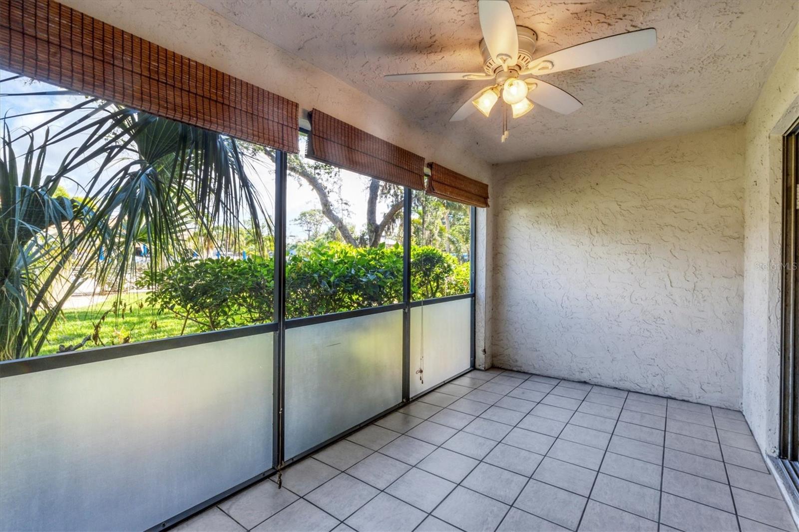 UNIT 102 INLETS CARRIAGE HOMSE A - Residential