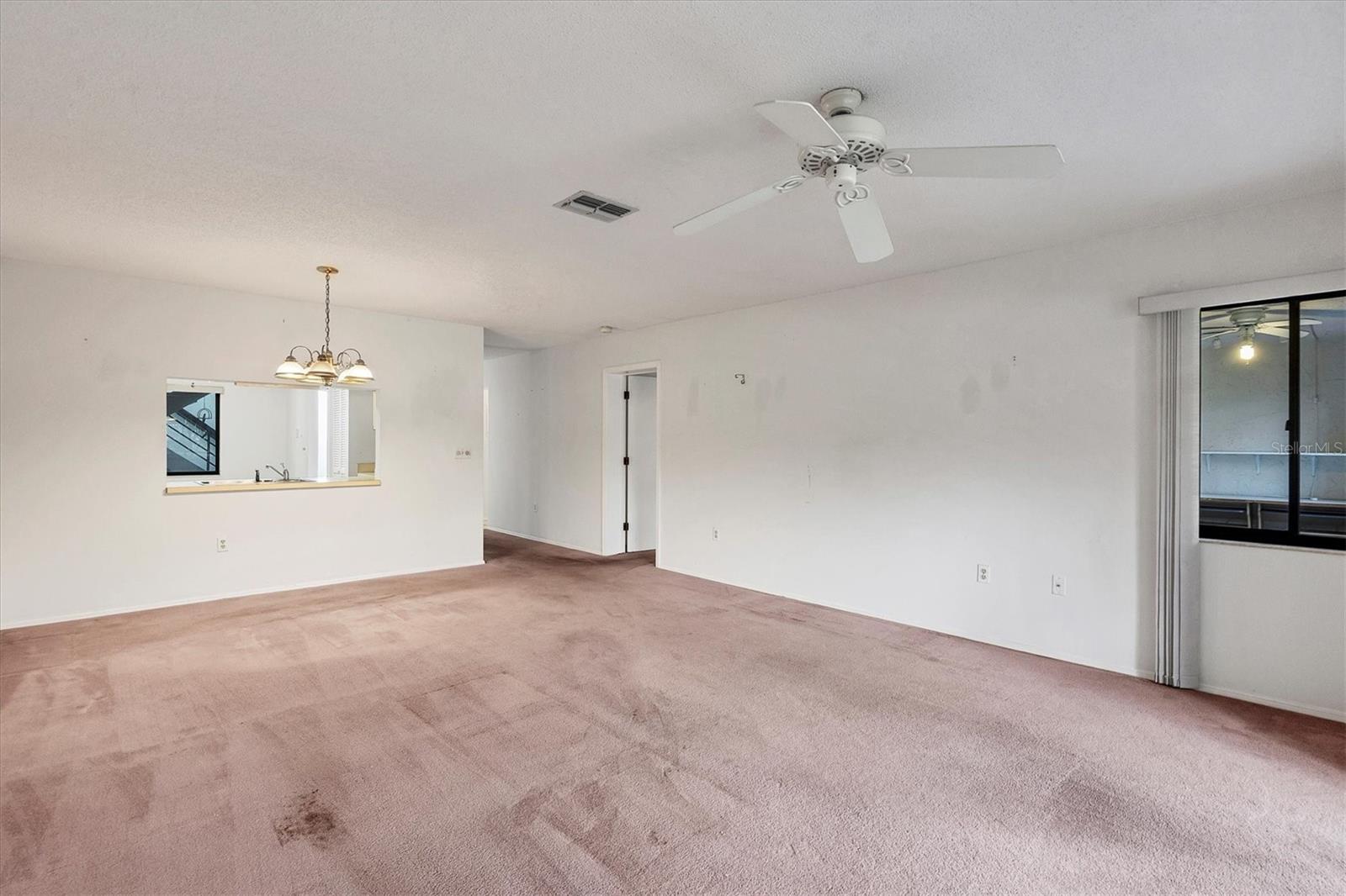 UNIT 102 INLETS CARRIAGE HOMSE A - Residential