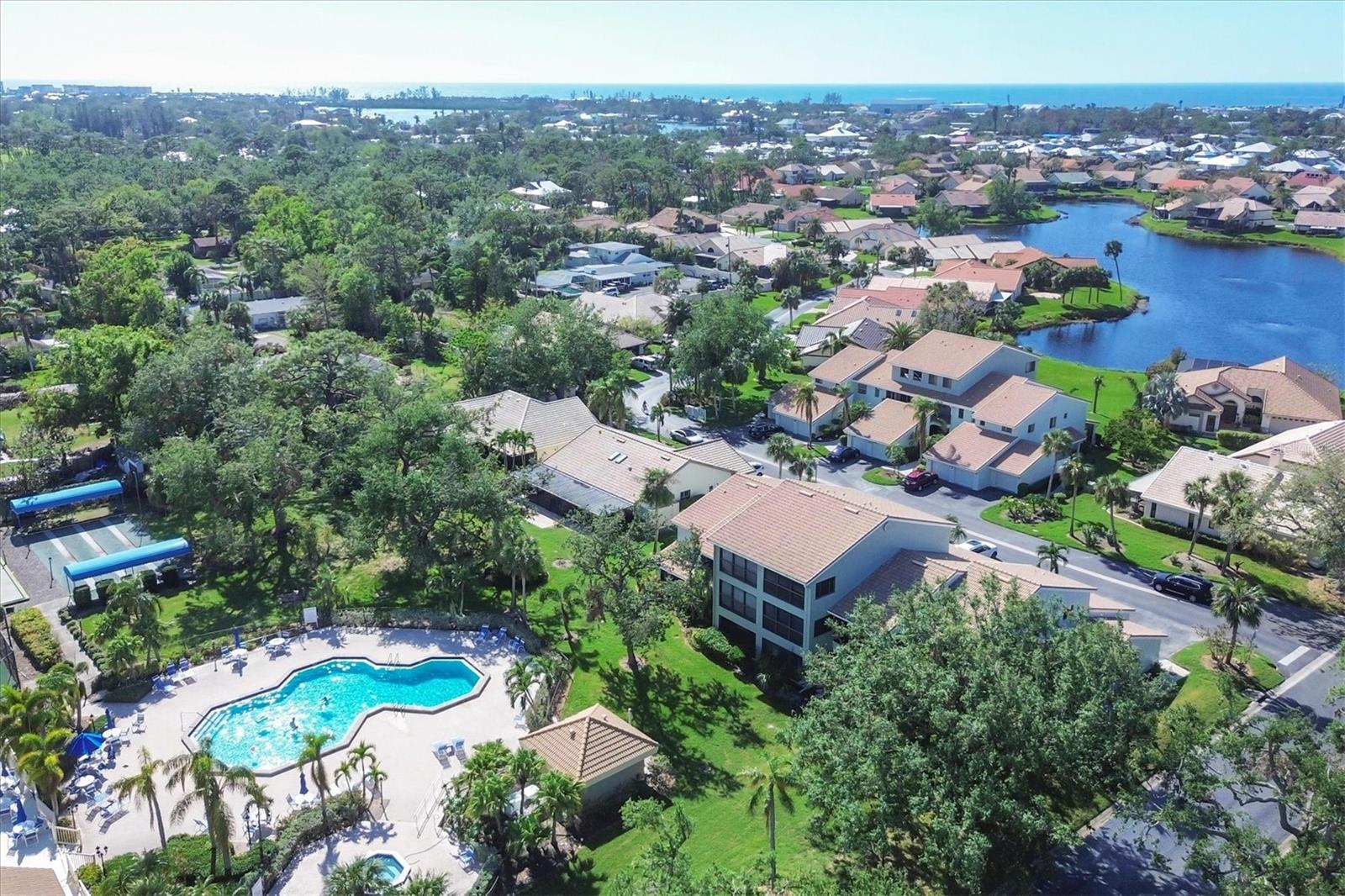 UNIT 102 INLETS CARRIAGE HOMSE A - Residential