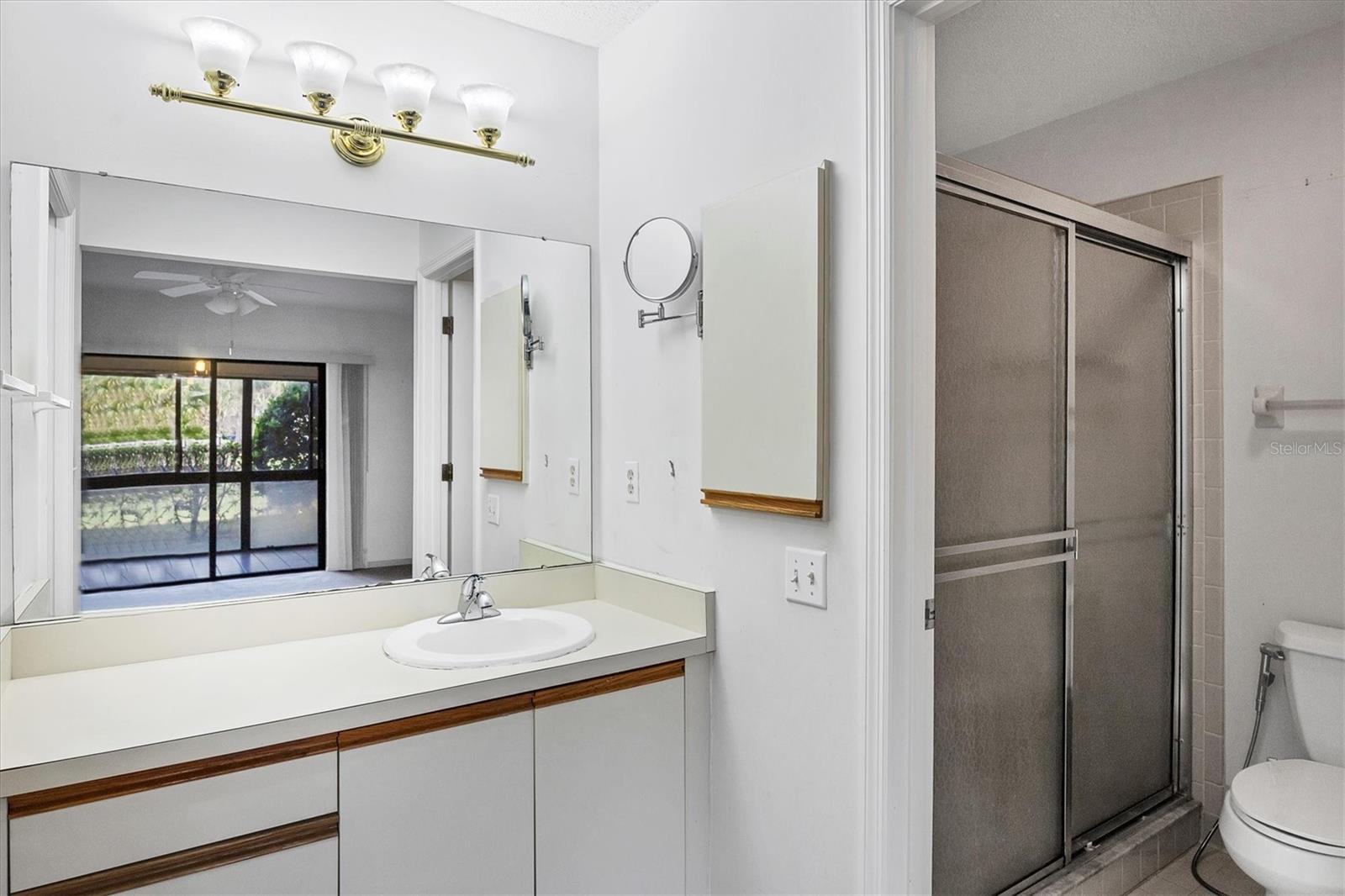 UNIT 102 INLETS CARRIAGE HOMSE A - Residential