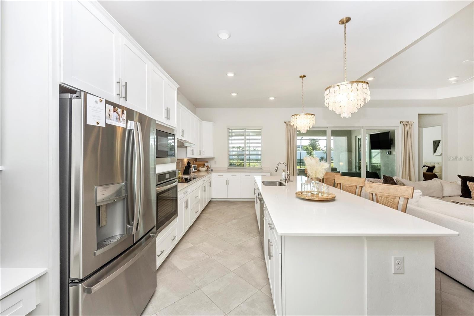 WELLEN PARK GOLF & COUNTRY CLUB - Residential Lease