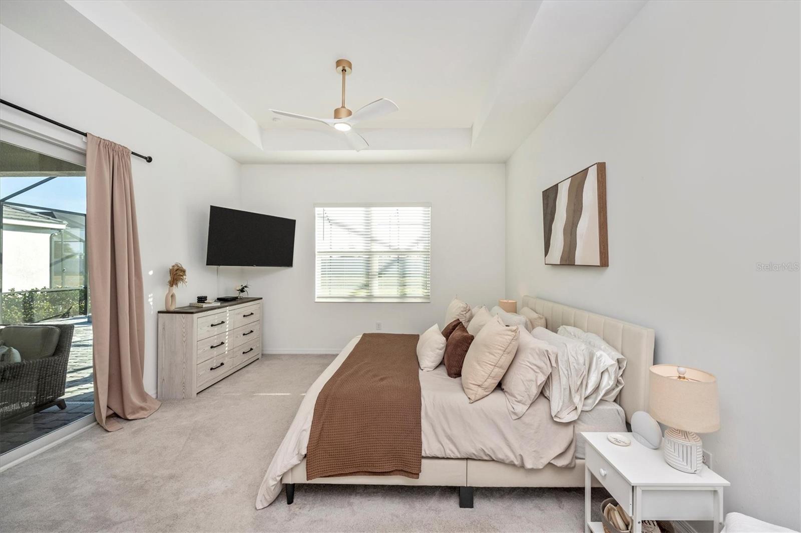 WELLEN PARK GOLF & COUNTRY CLUB - Residential Lease