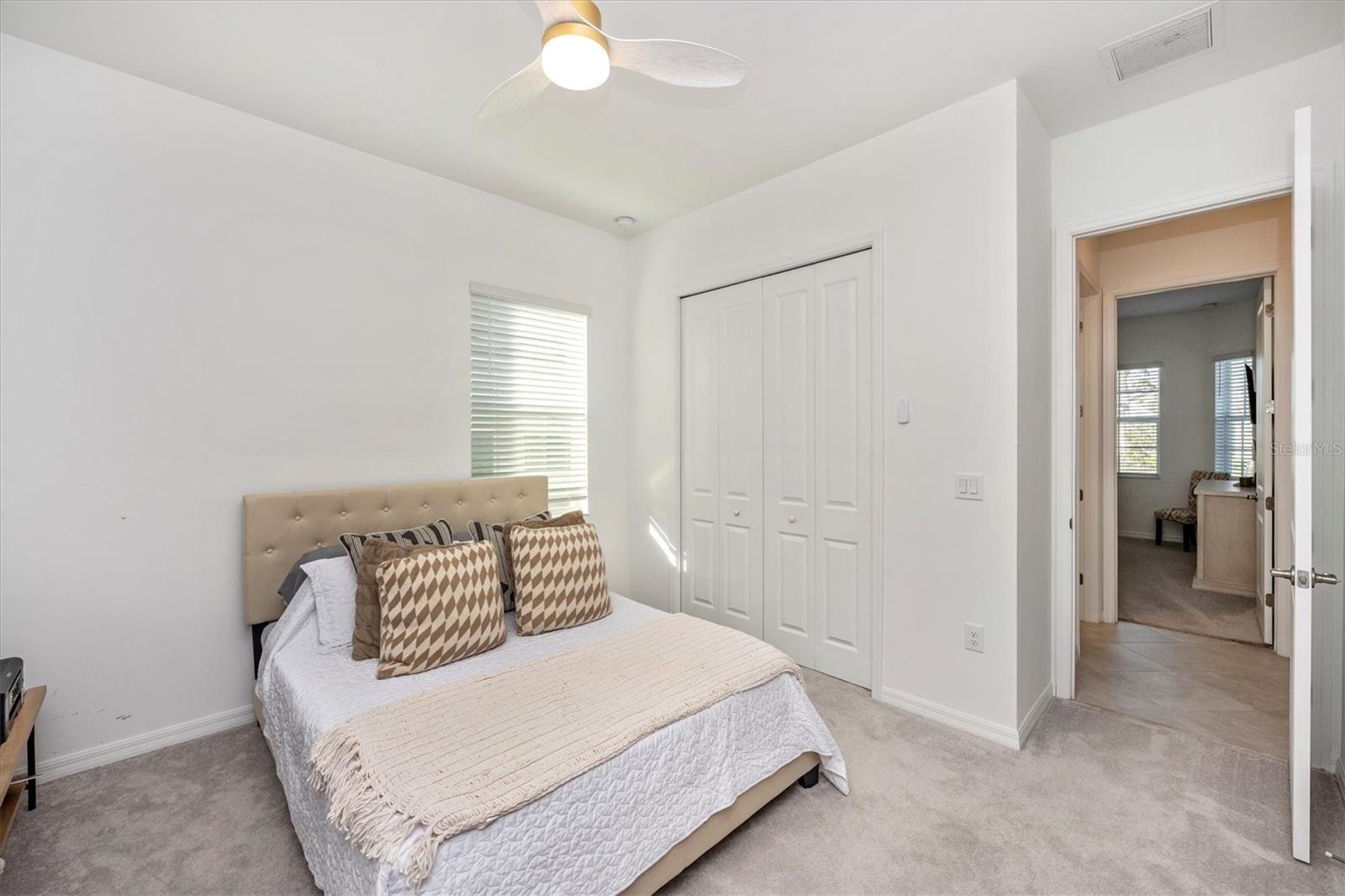 WELLEN PARK GOLF & COUNTRY CLUB - Residential Lease