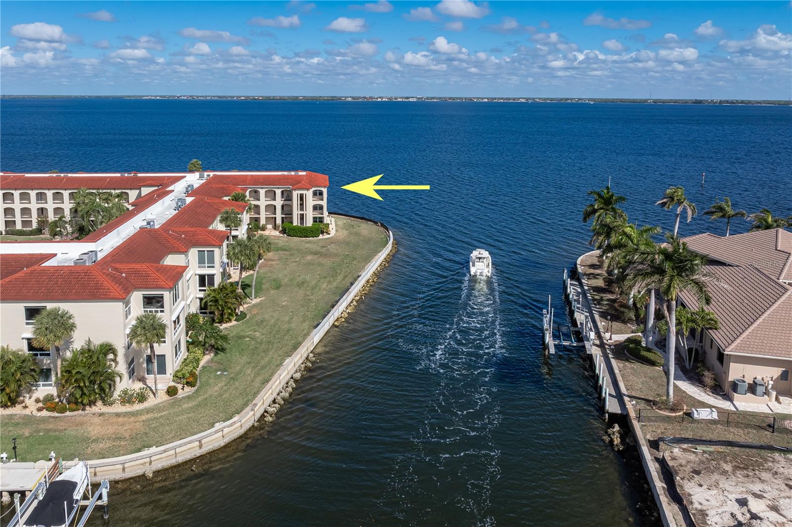 COLONY POINT - Residential