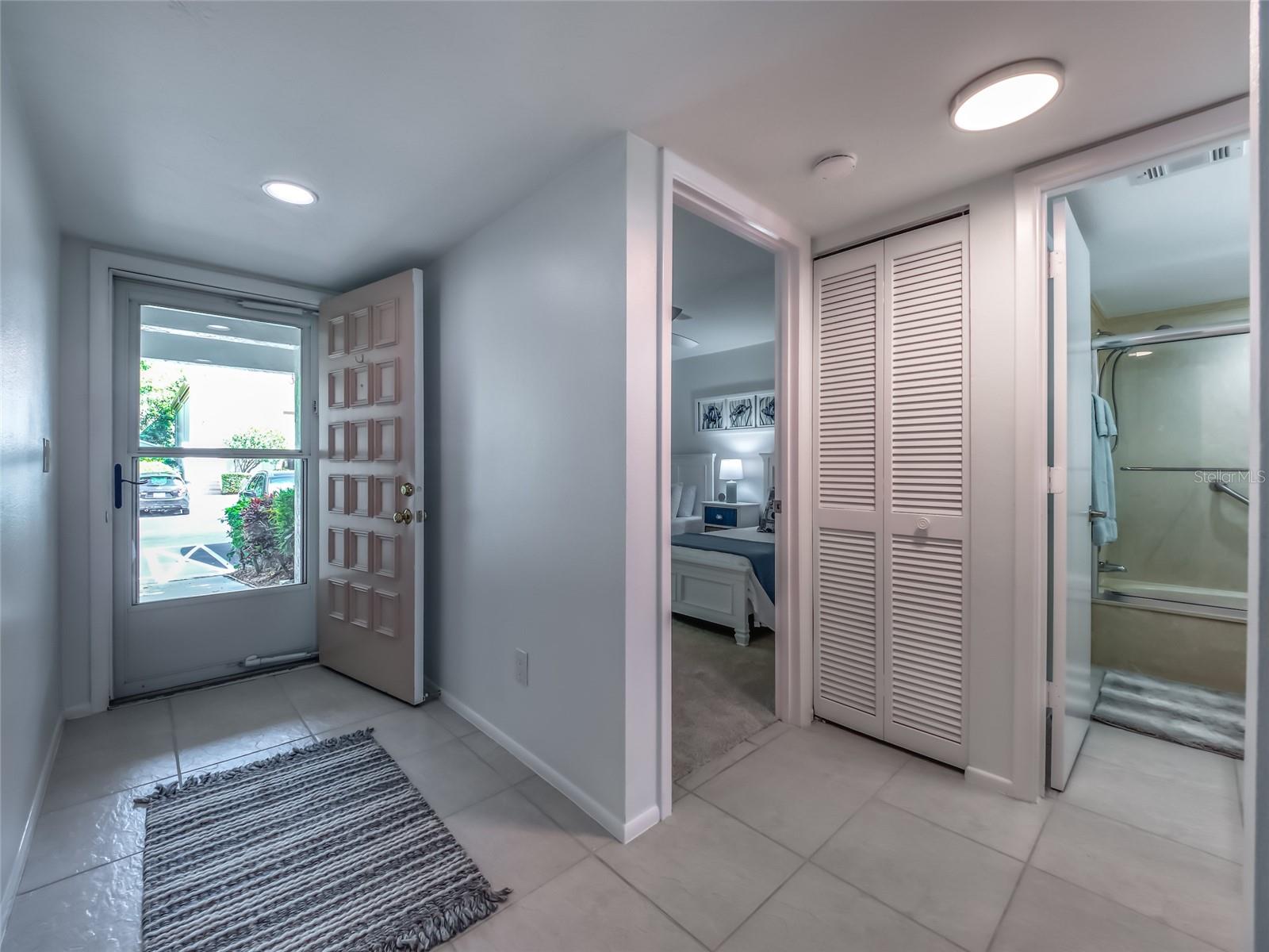 WEDGEWOOD LAKE - Residential Lease