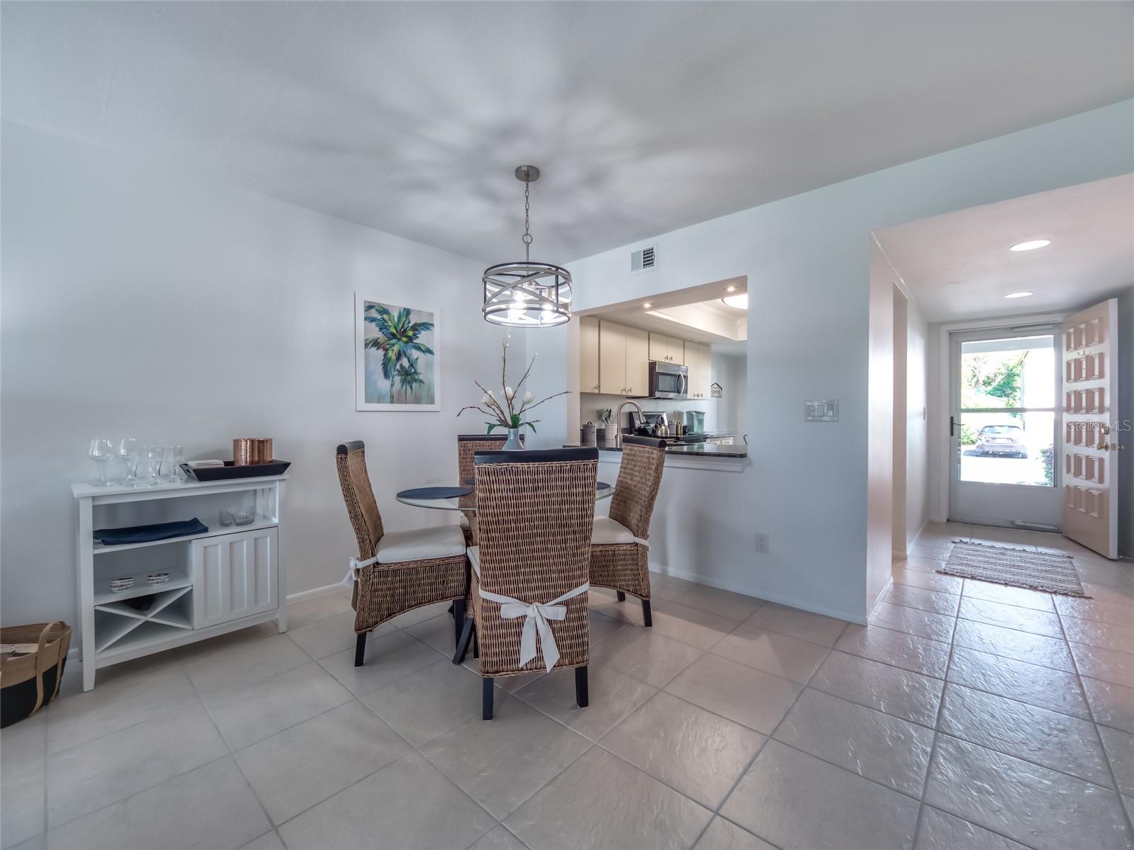 WEDGEWOOD LAKE - Residential Lease