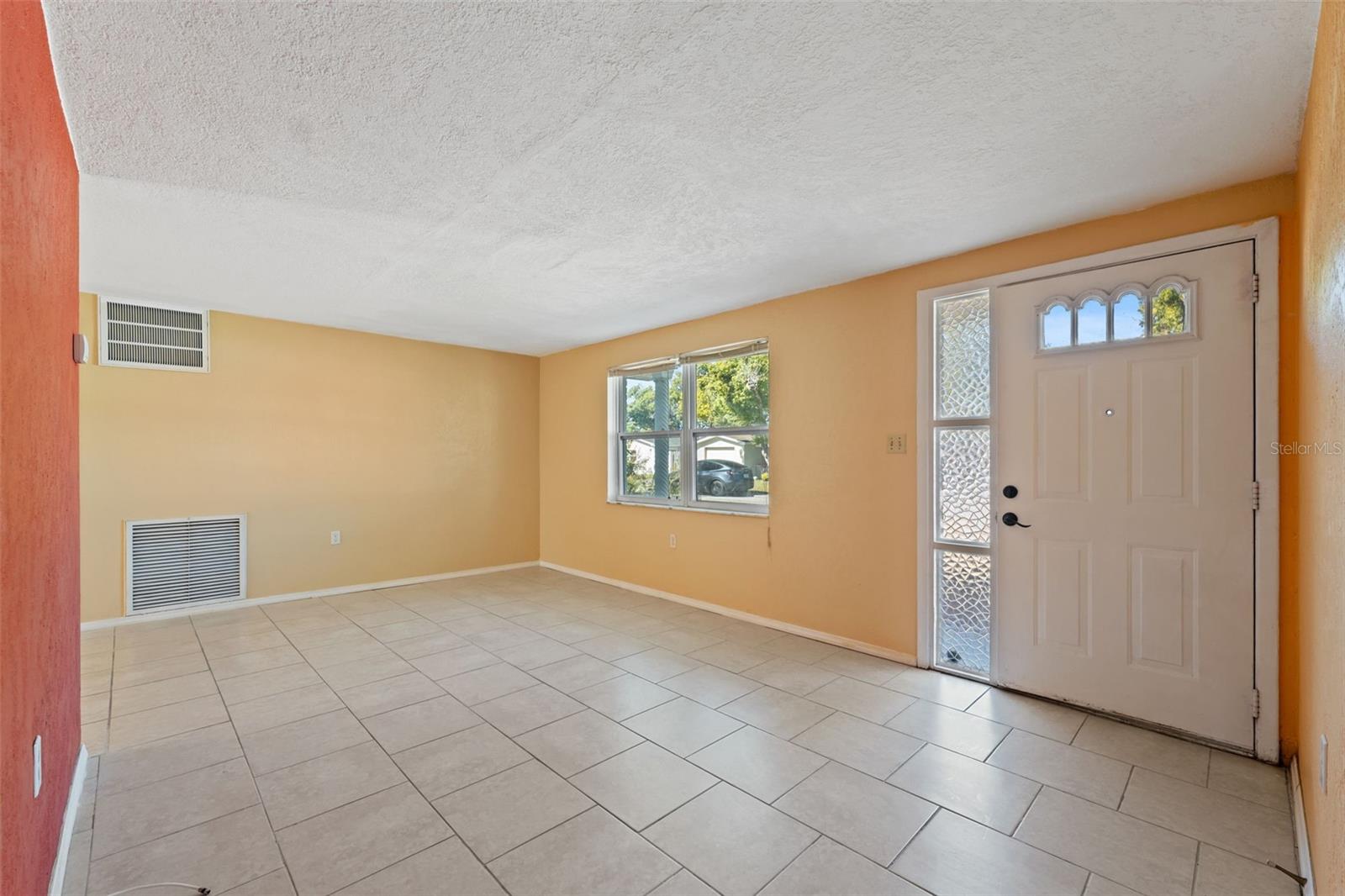 HOLIDAY LAKE ESTATES UNIT 7 - Residential