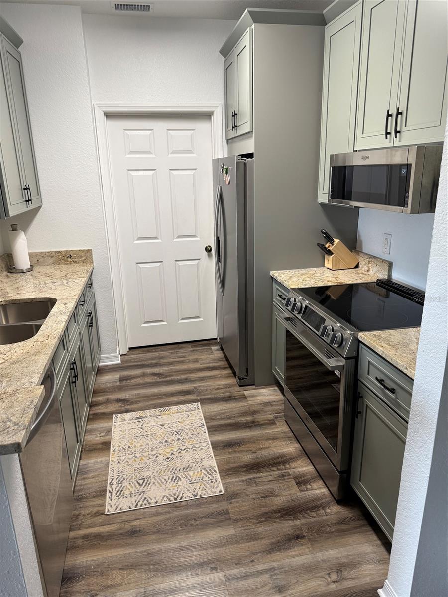 COURTNEY PALMS CONDO - Residential