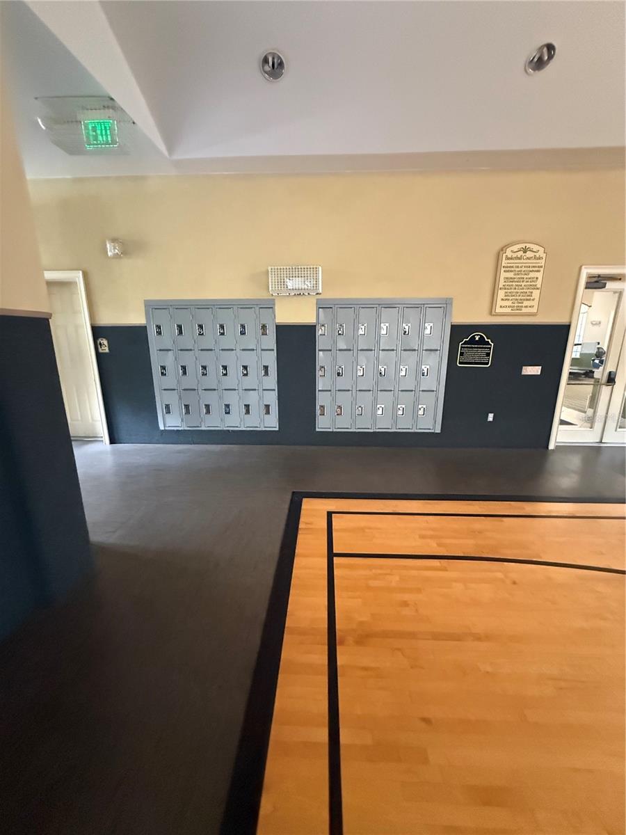 COURTNEY PALMS CONDO - Residential