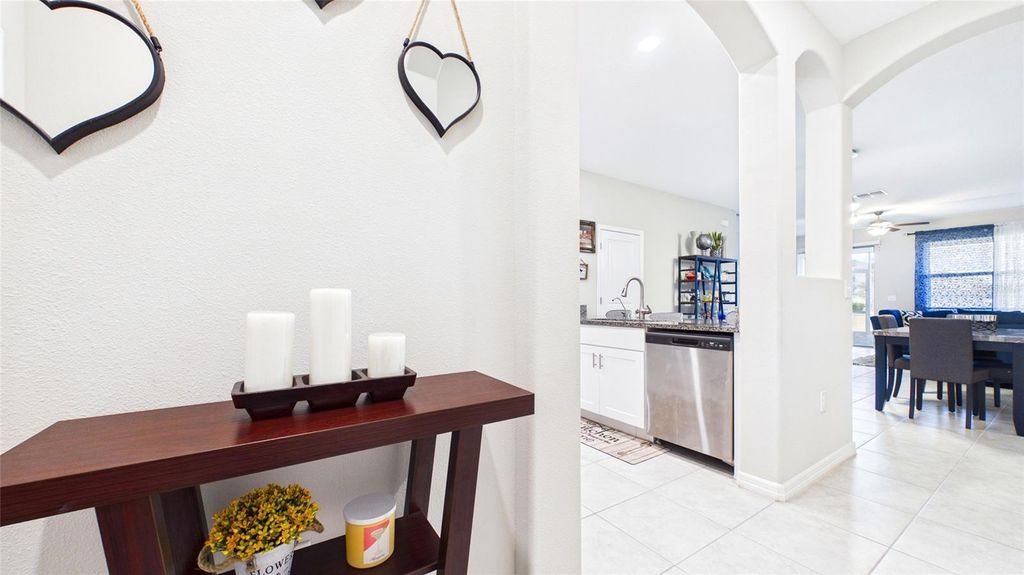 Photo of 726 Royal Empress Drive, Ruskin, FL 33570 (MLS # TB8469490)