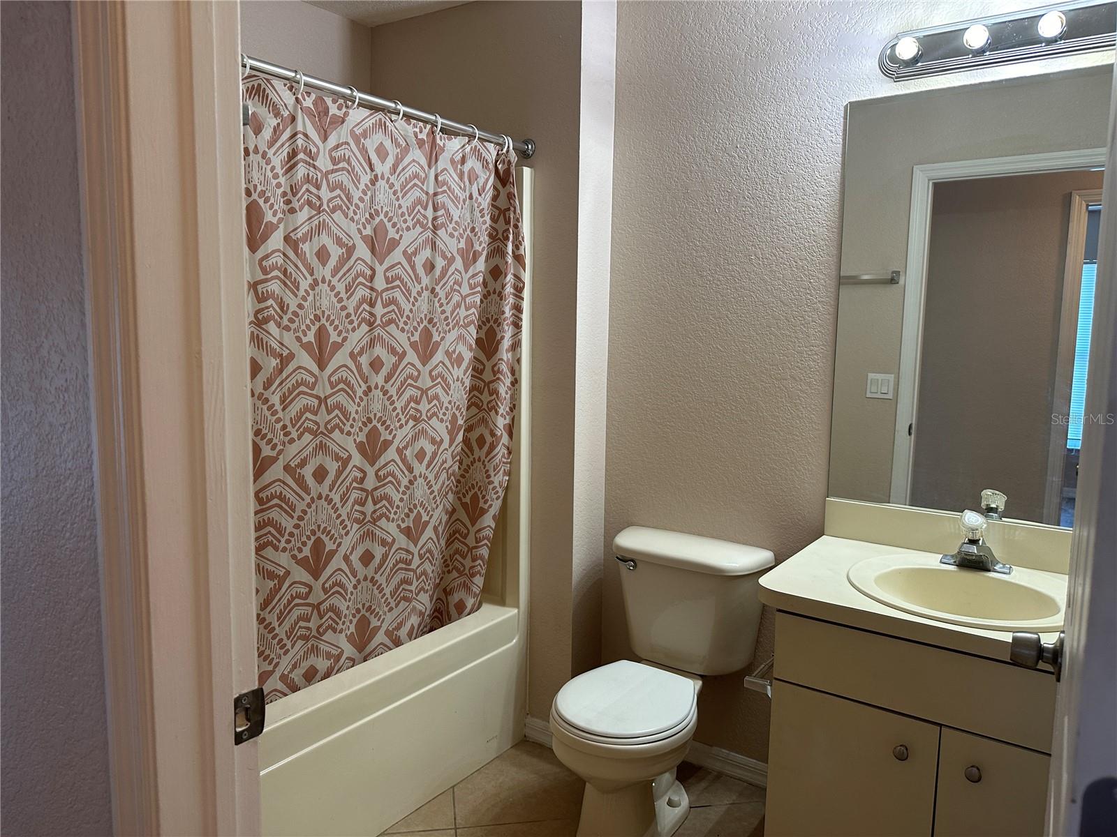 PORT CHARLOTTE SUB 10 - Residential Lease