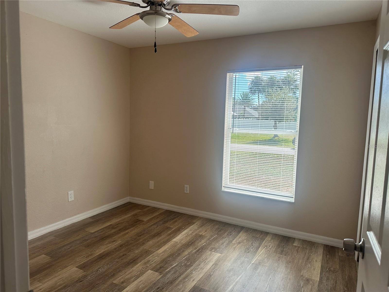 PORT CHARLOTTE SUB 10 - Residential Lease