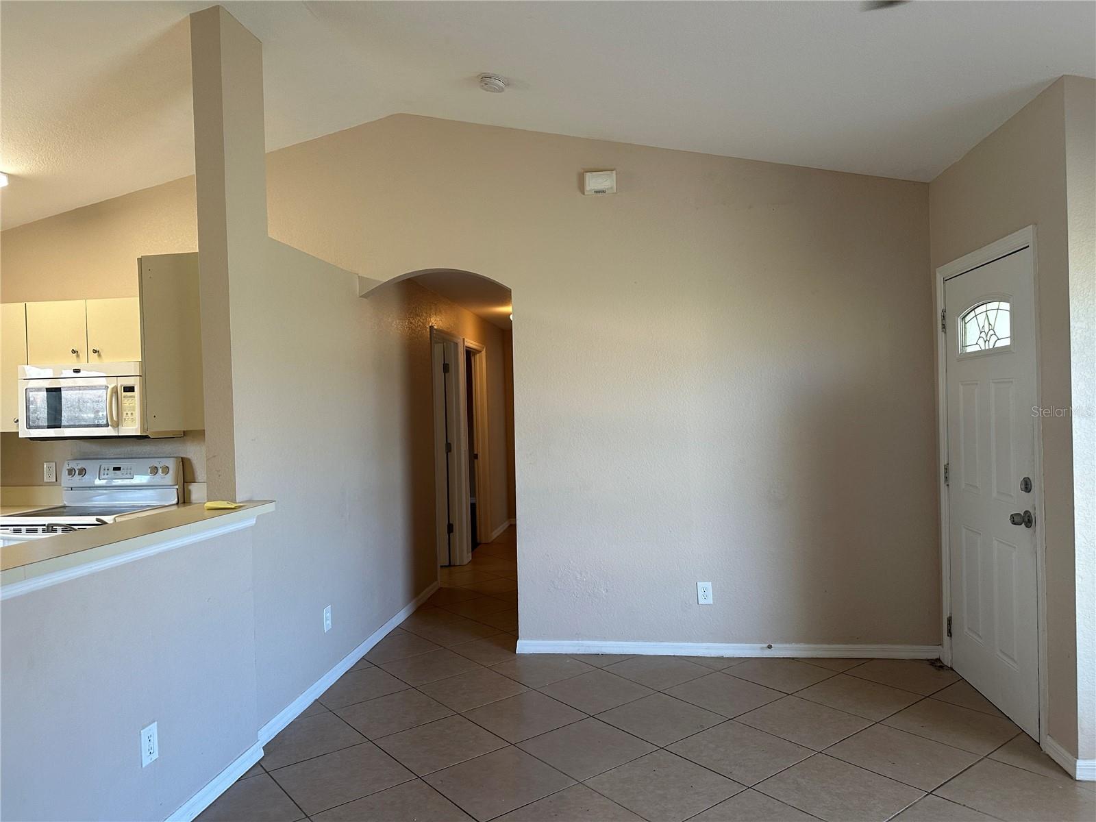 PORT CHARLOTTE SUB 10 - Residential Lease