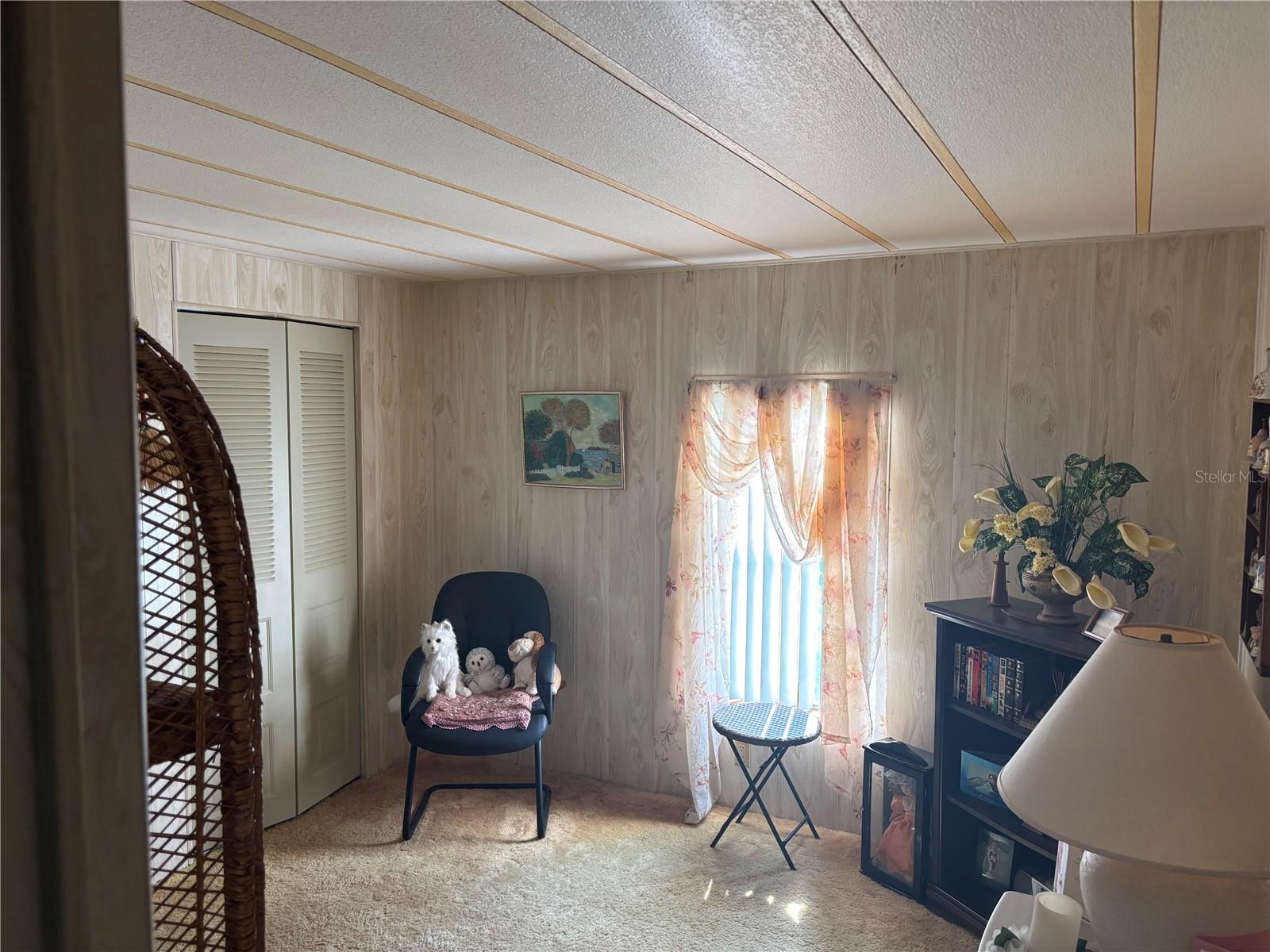 ZELLWOOD STATION - Residential