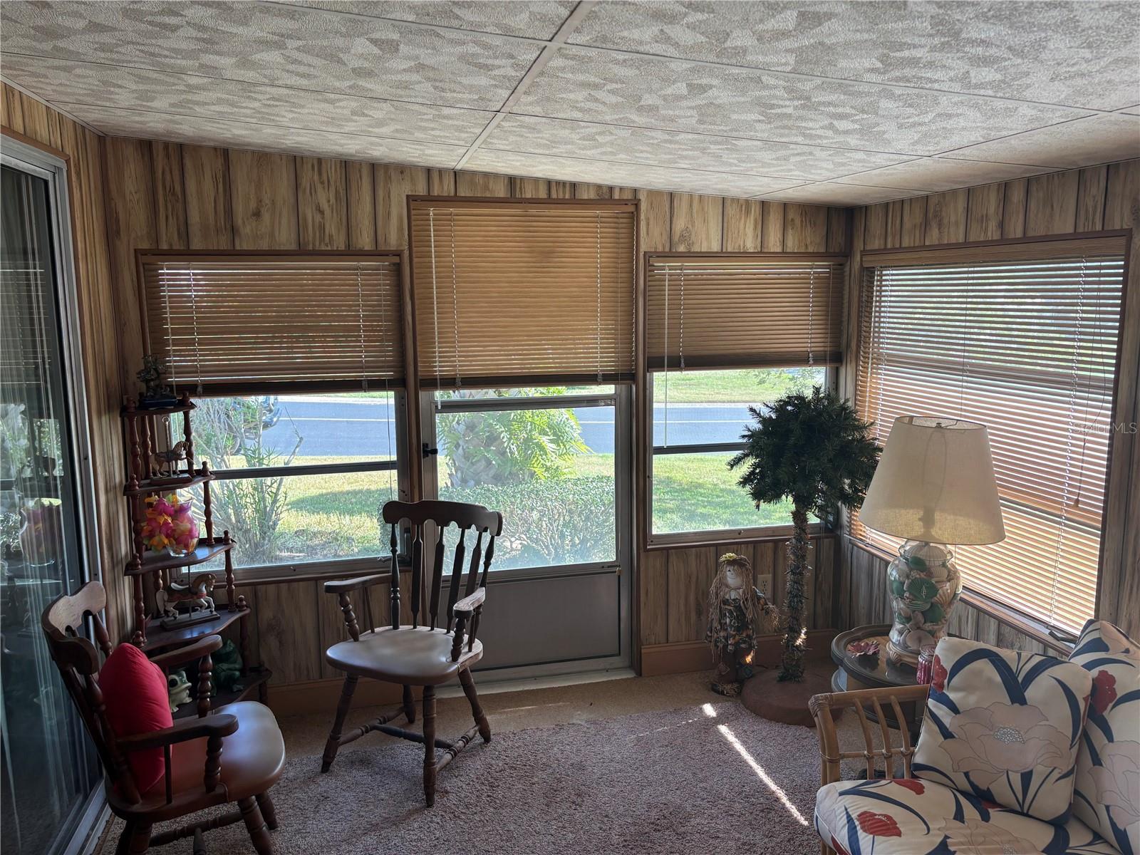 ZELLWOOD STATION - Residential