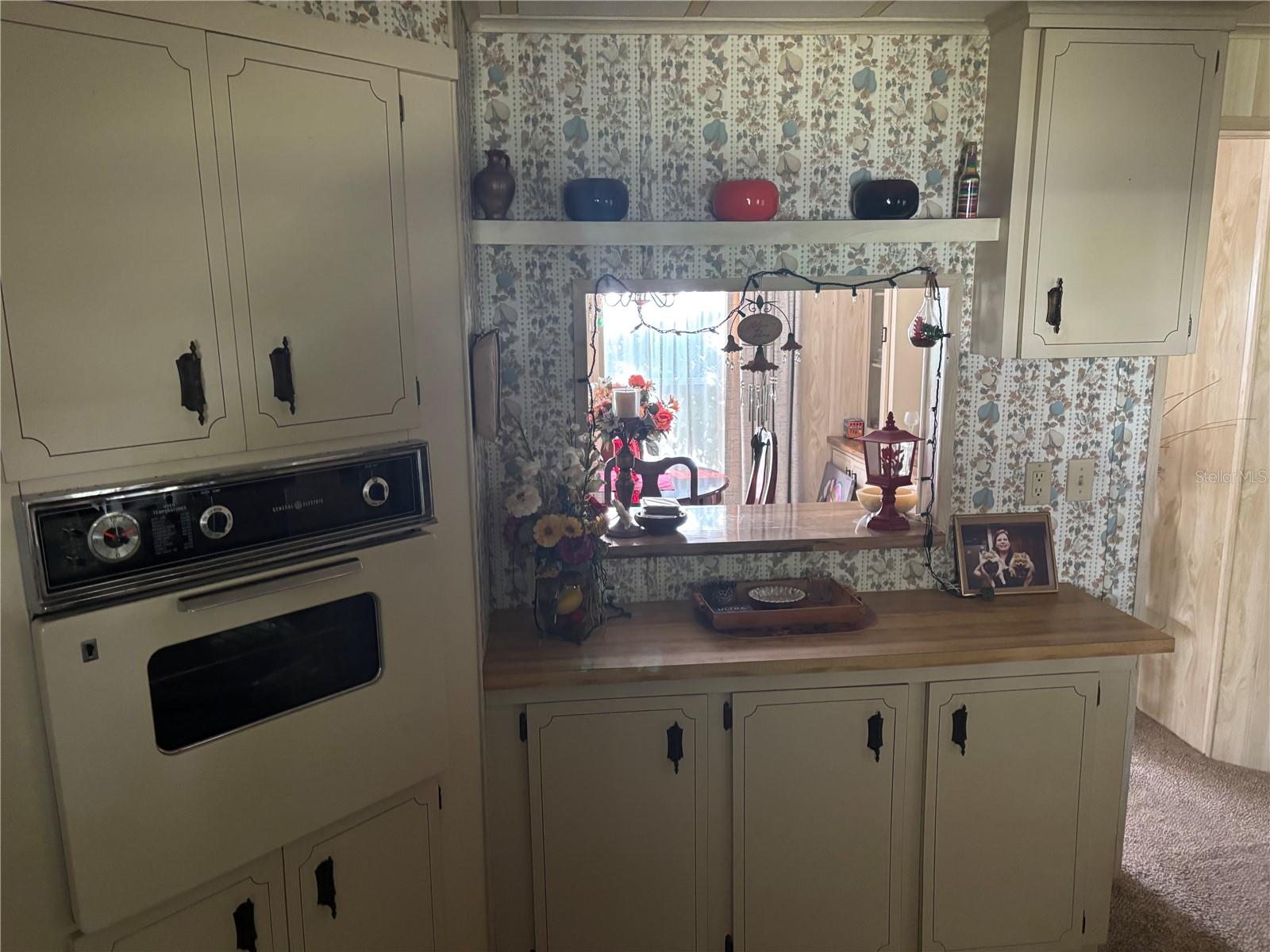 ZELLWOOD STATION - Residential