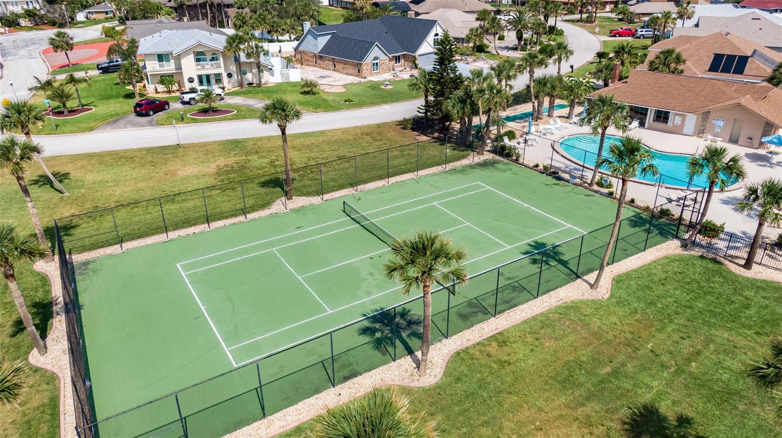 FAIRWIND SHORES CONDO - Residential