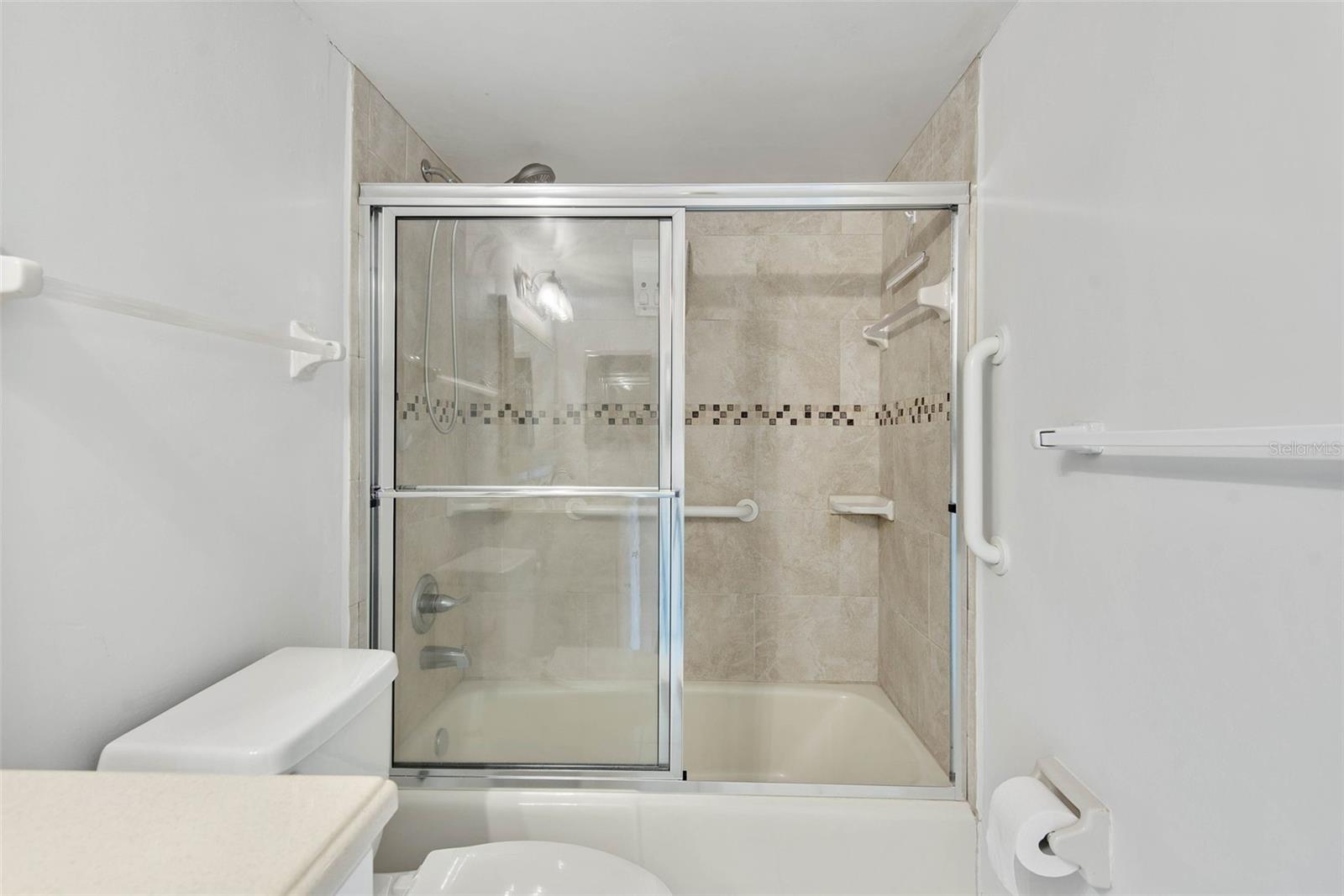 FAIRWIND SHORES CONDO - Residential