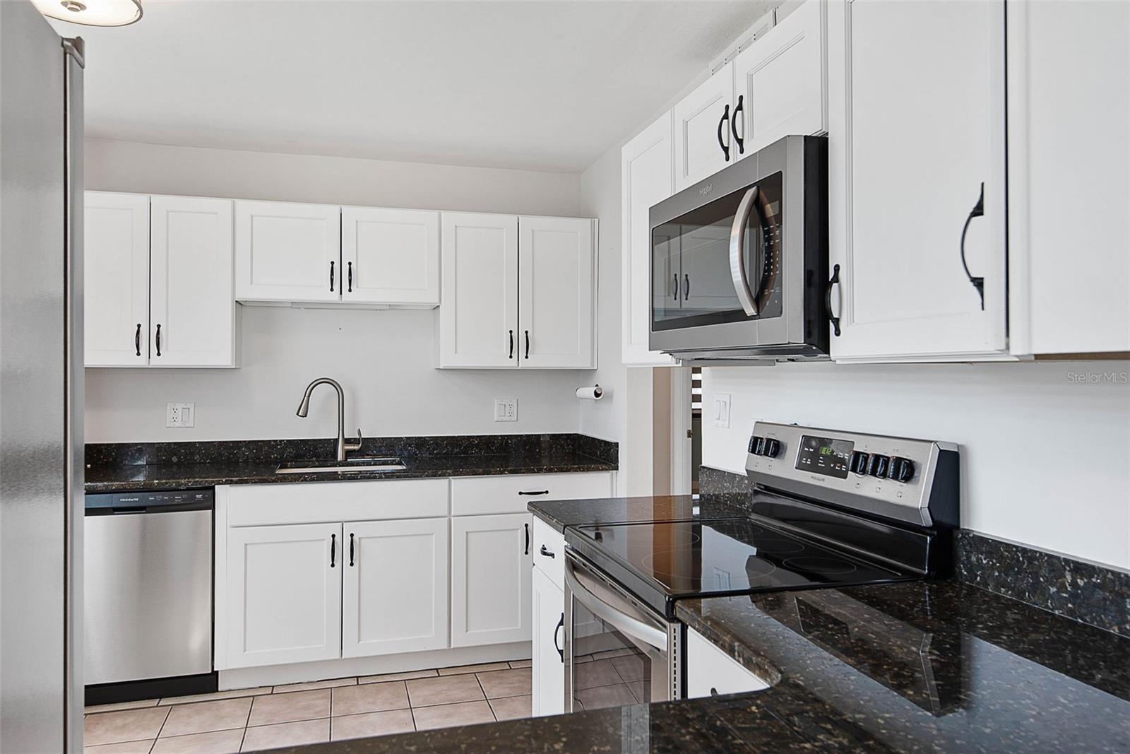 FAIRWIND SHORES CONDO - Residential