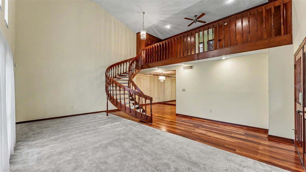 Photo of 633 Victoria Square Lane, Lakeland, FL 33813 (MLS # L4962863)