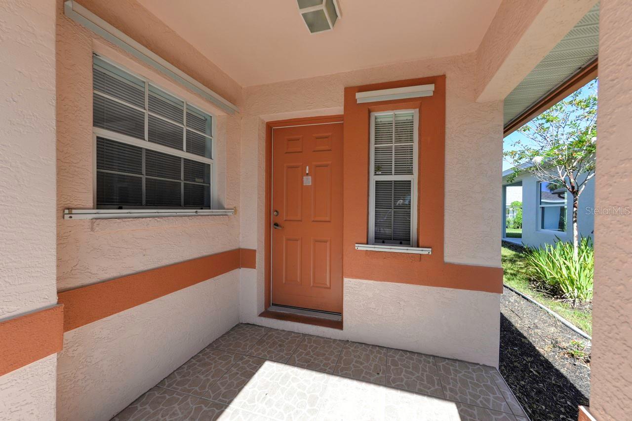 483 WINWOOD COURT