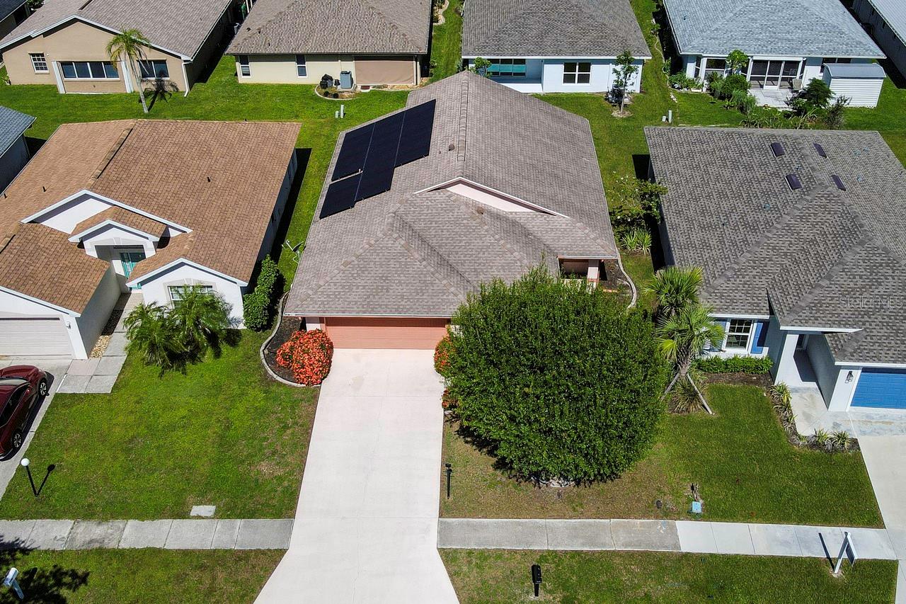 483 WINWOOD COURT