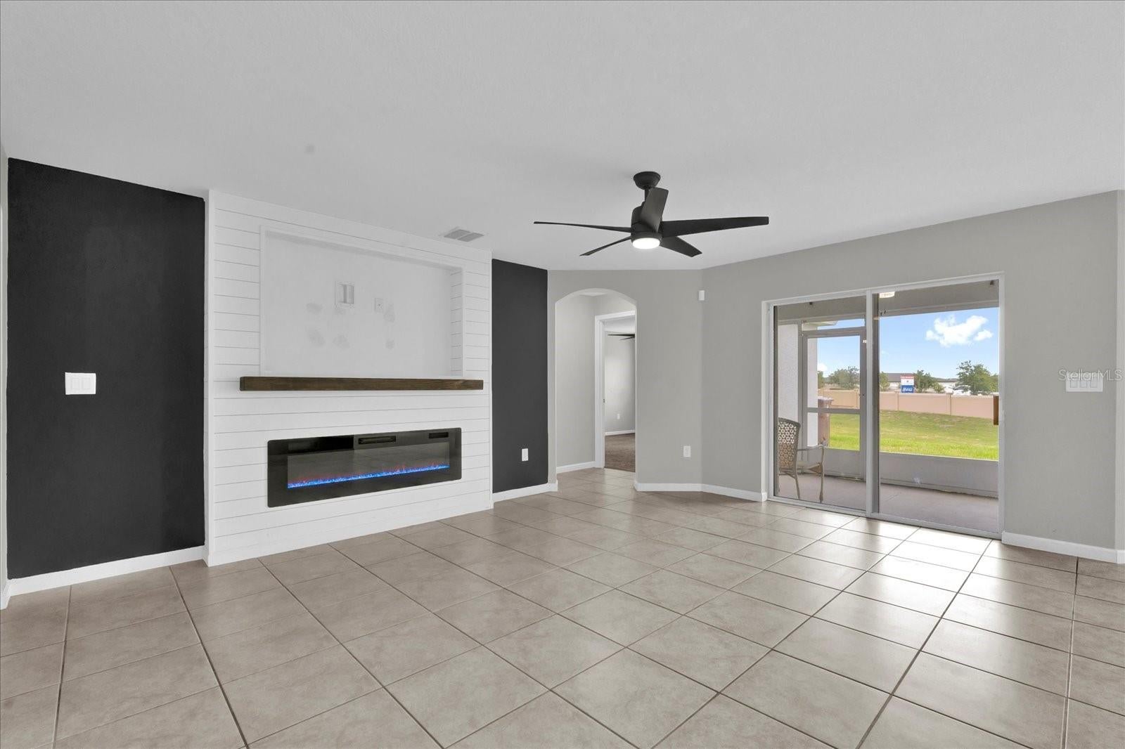 3405 YARIAN DRIVE