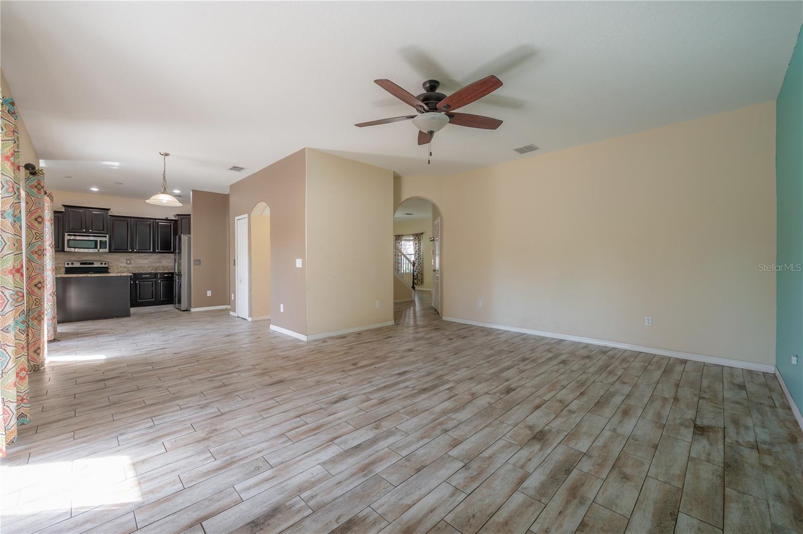 DEERFIELD LAKES - Residential