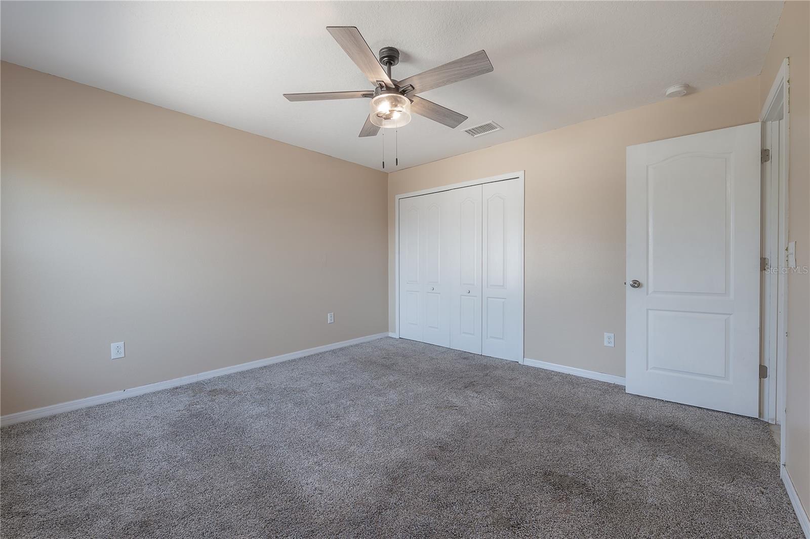 DEERFIELD LAKES - Residential