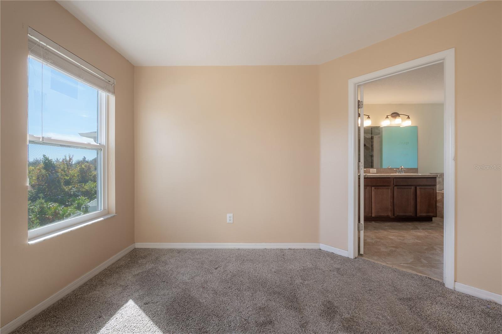 DEERFIELD LAKES - Residential