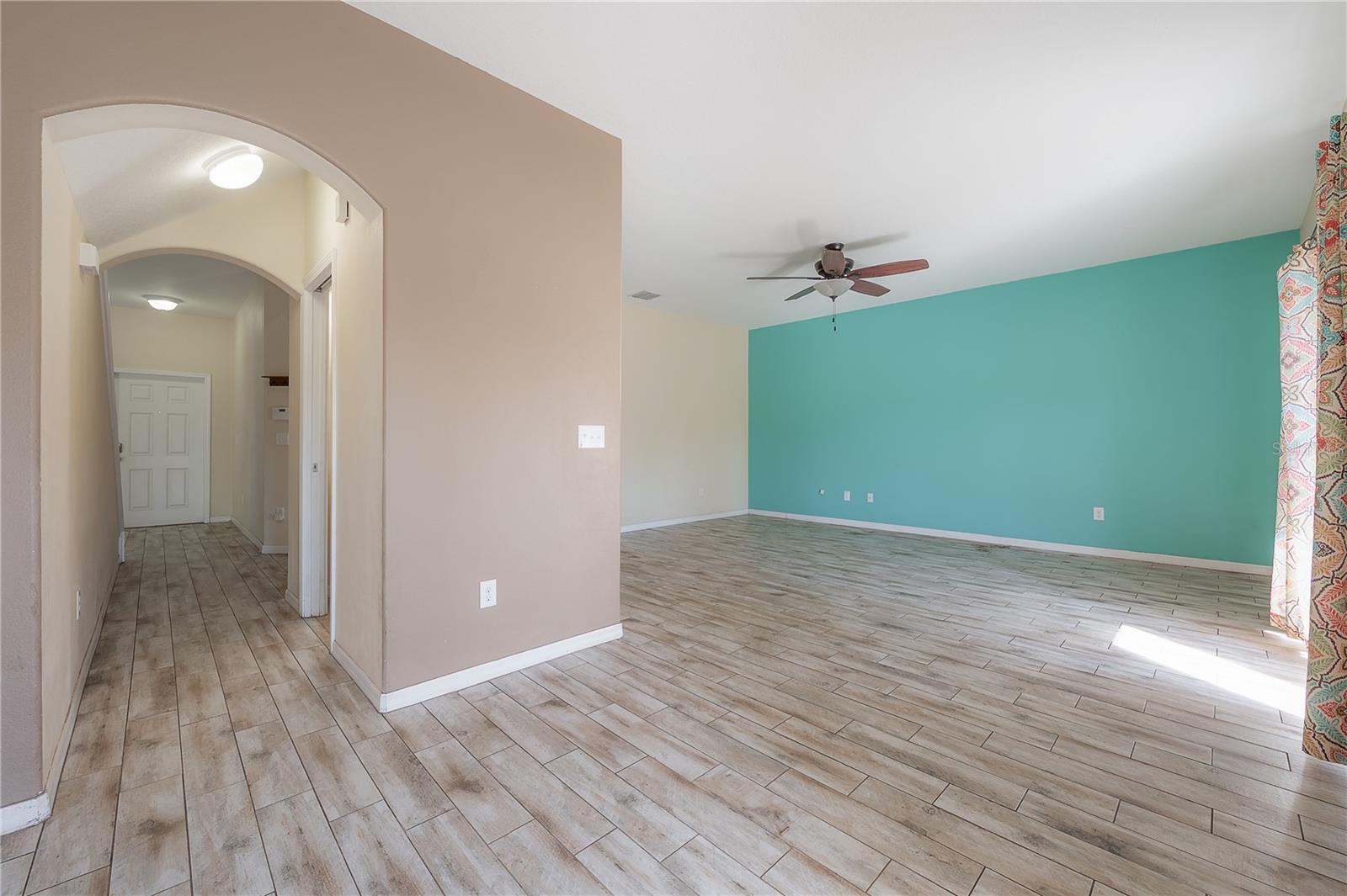 DEERFIELD LAKES - Residential