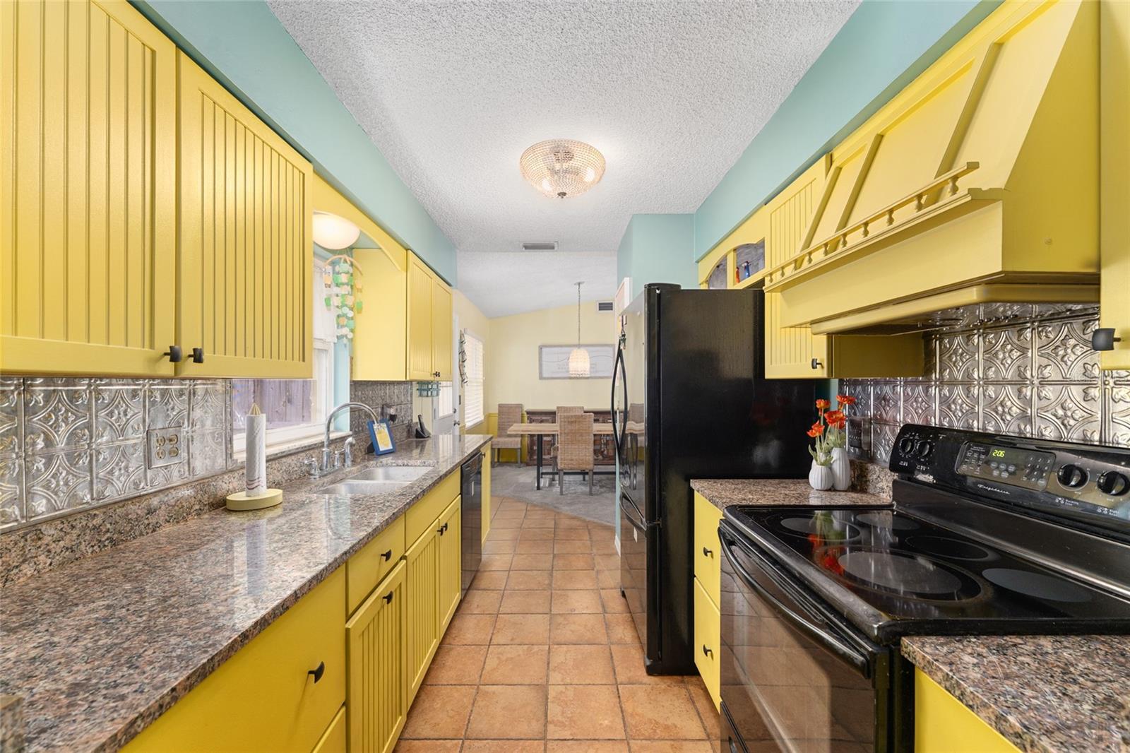 TRADE WINDS VILLAGE - Residential