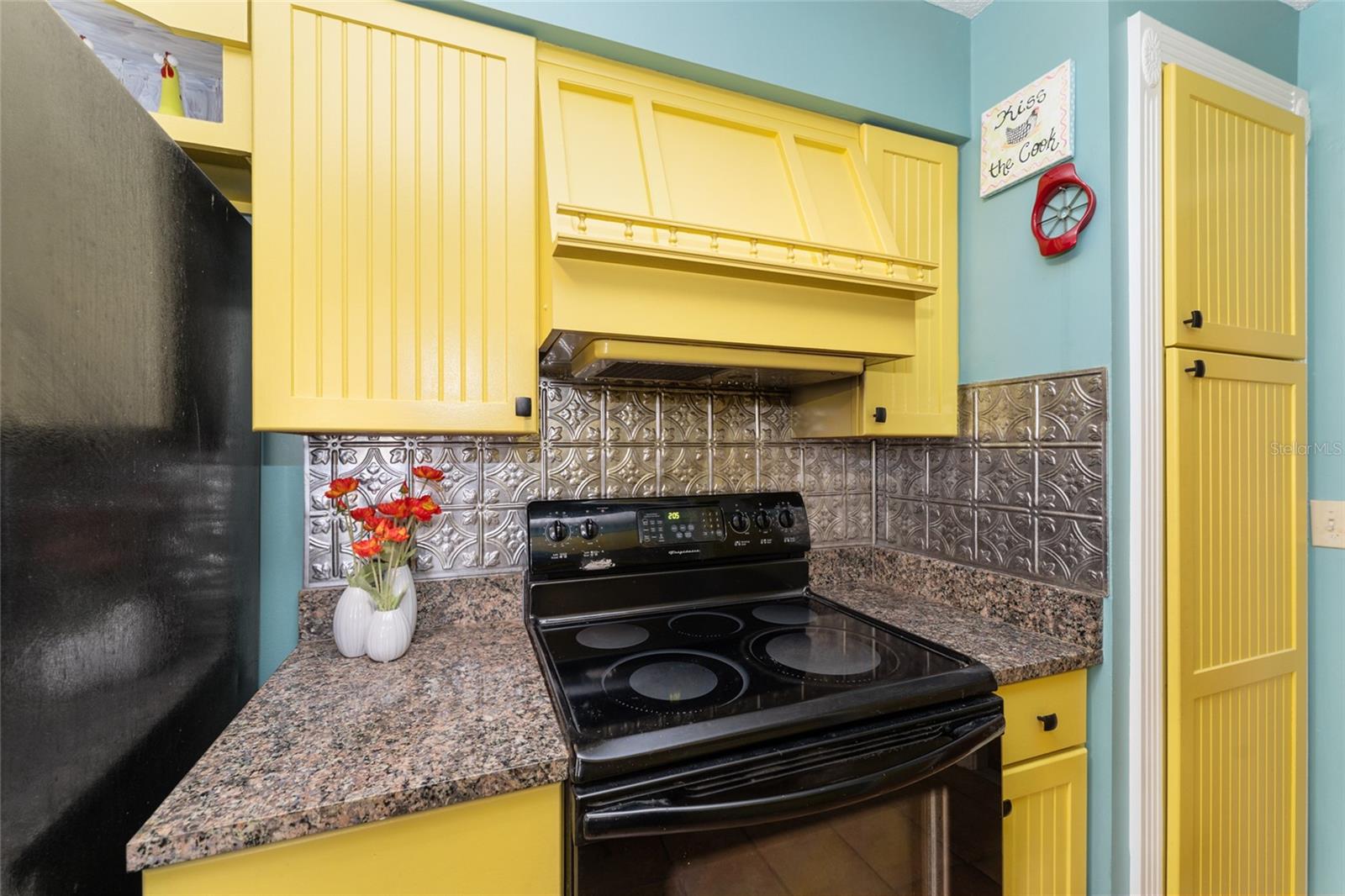 TRADE WINDS VILLAGE - Residential