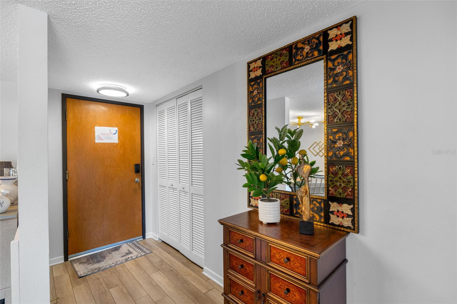 2583 COUNTRYSIDE BOULEVARD 3212