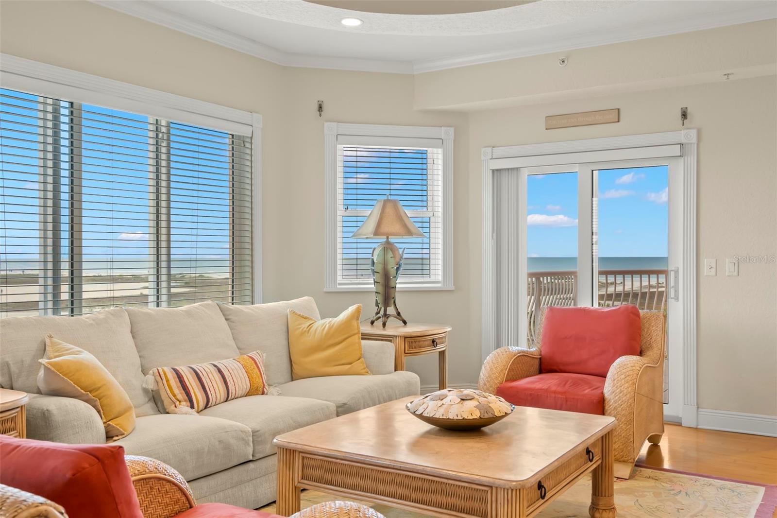 VENETIAN OF TREASURE - Residential