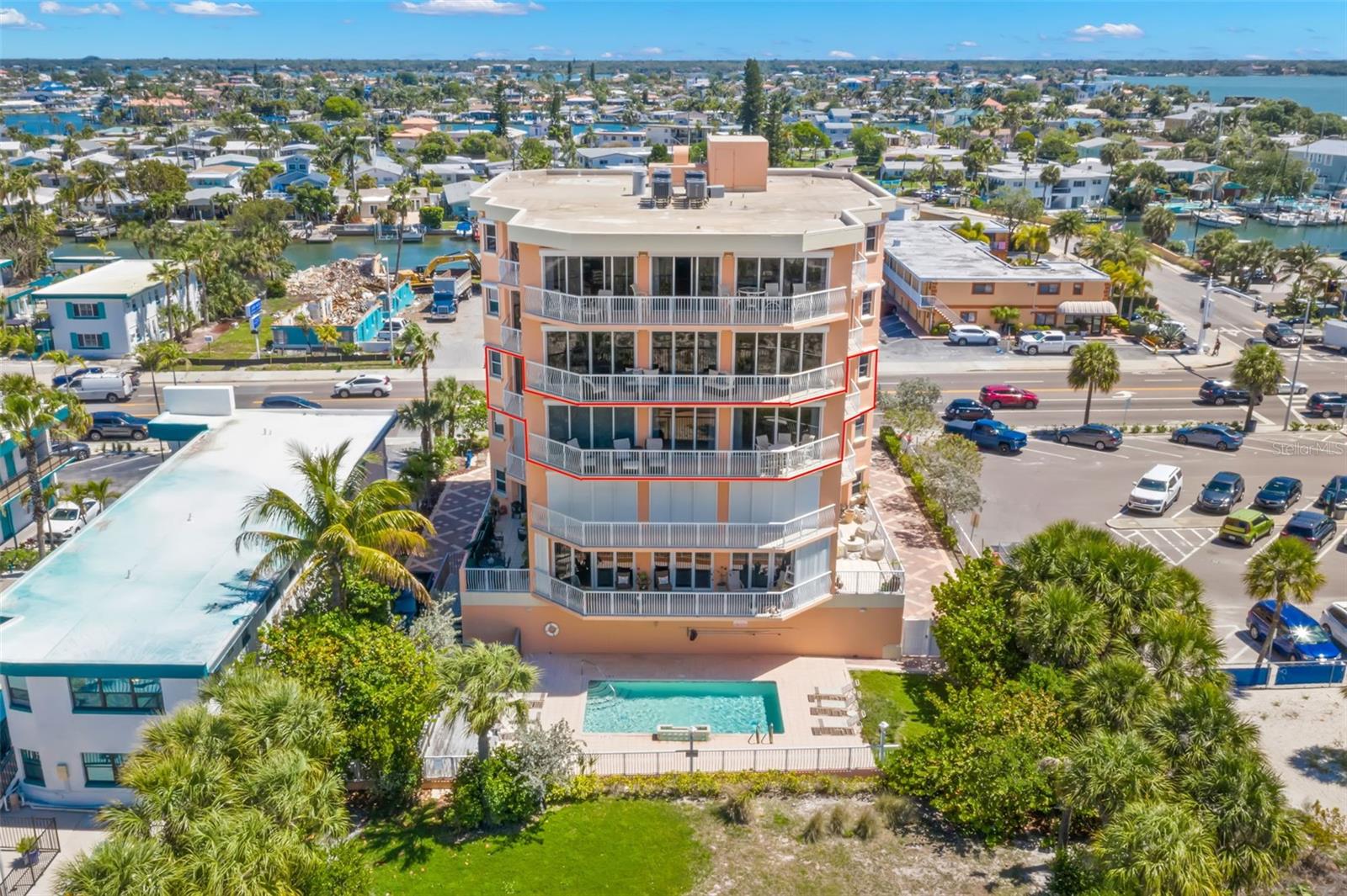 VENETIAN OF TREASURE - Residential