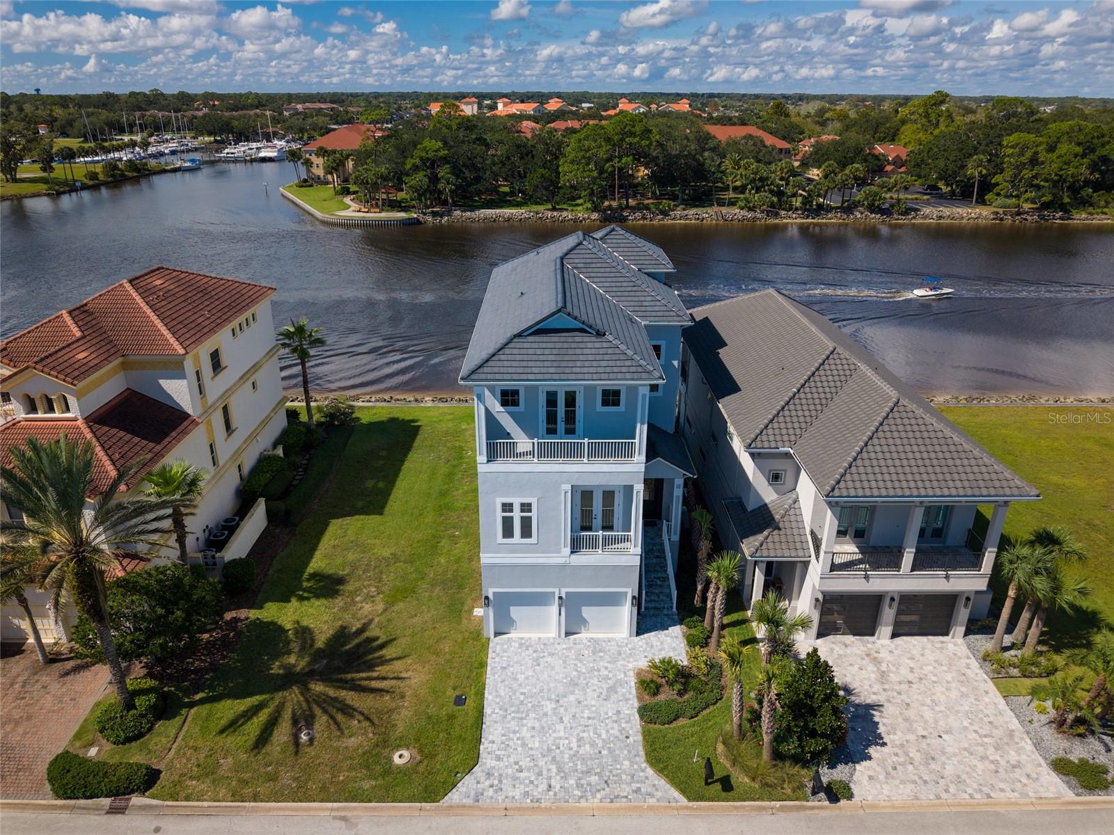 HARBOR VILLAGE - Residential