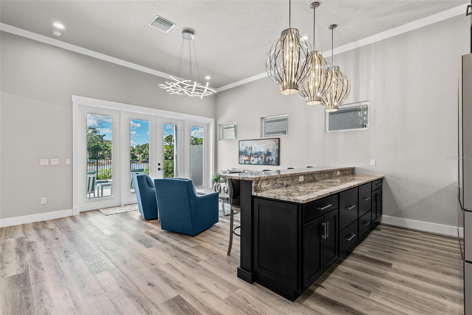 HARBOR VILLAGE - Residential