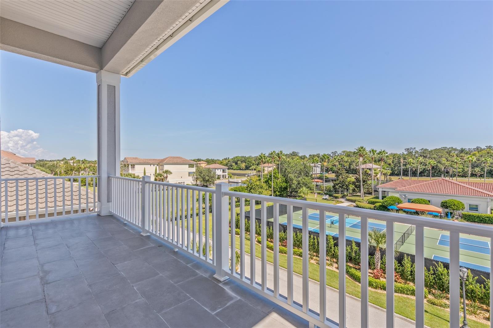 HARBOR VILLAGE - Residential