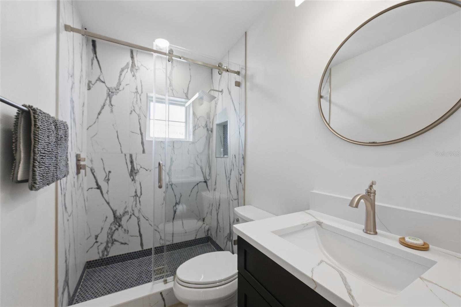 SAINT ARMANDS DIV JOHN RINGLING ESTATES - Residential