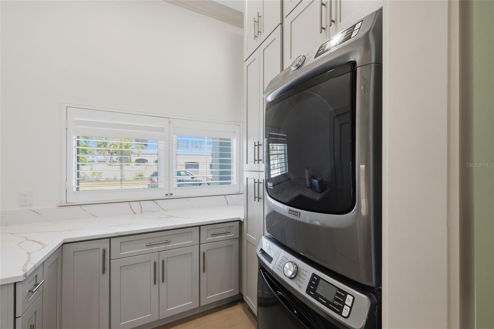 SAINT ARMANDS DIV JOHN RINGLING ESTATES - Residential