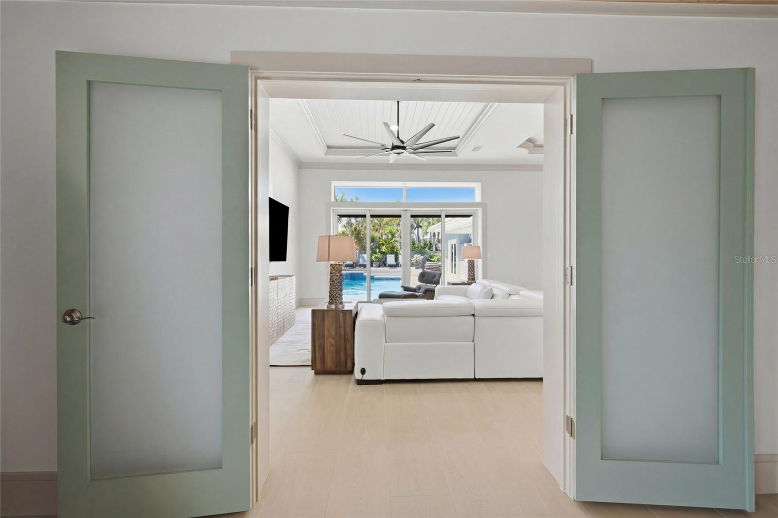 SAINT ARMANDS DIV JOHN RINGLING ESTATES - Residential