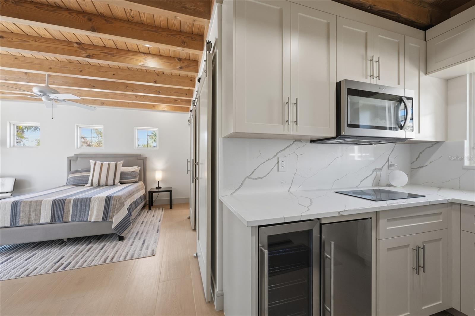 SAINT ARMANDS DIV JOHN RINGLING ESTATES - Residential