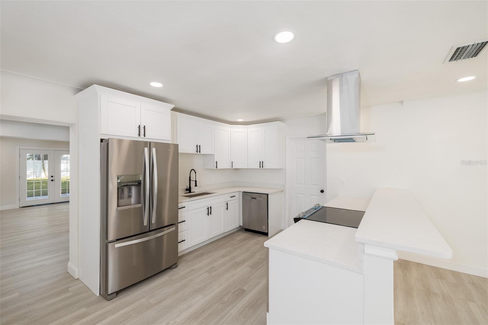 3947 OVERLOOK DRIVE NE