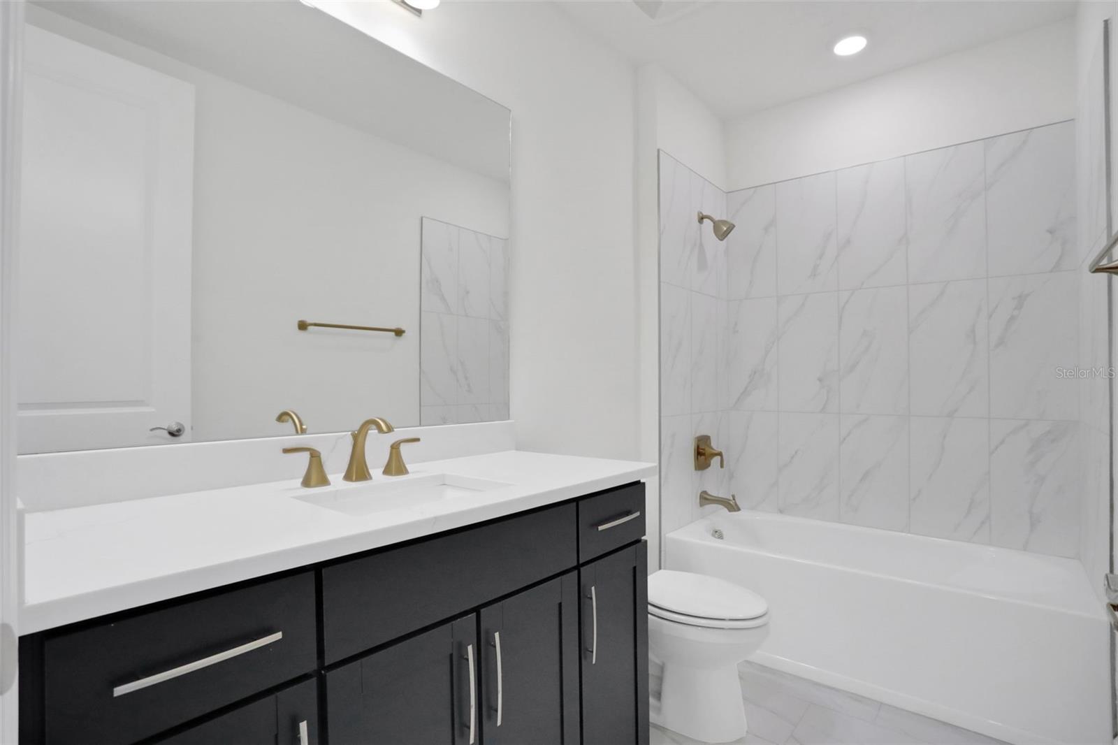 BUNGALOW WALK LAKEWOOD RANCH NEIGHBORHOOD - Residential